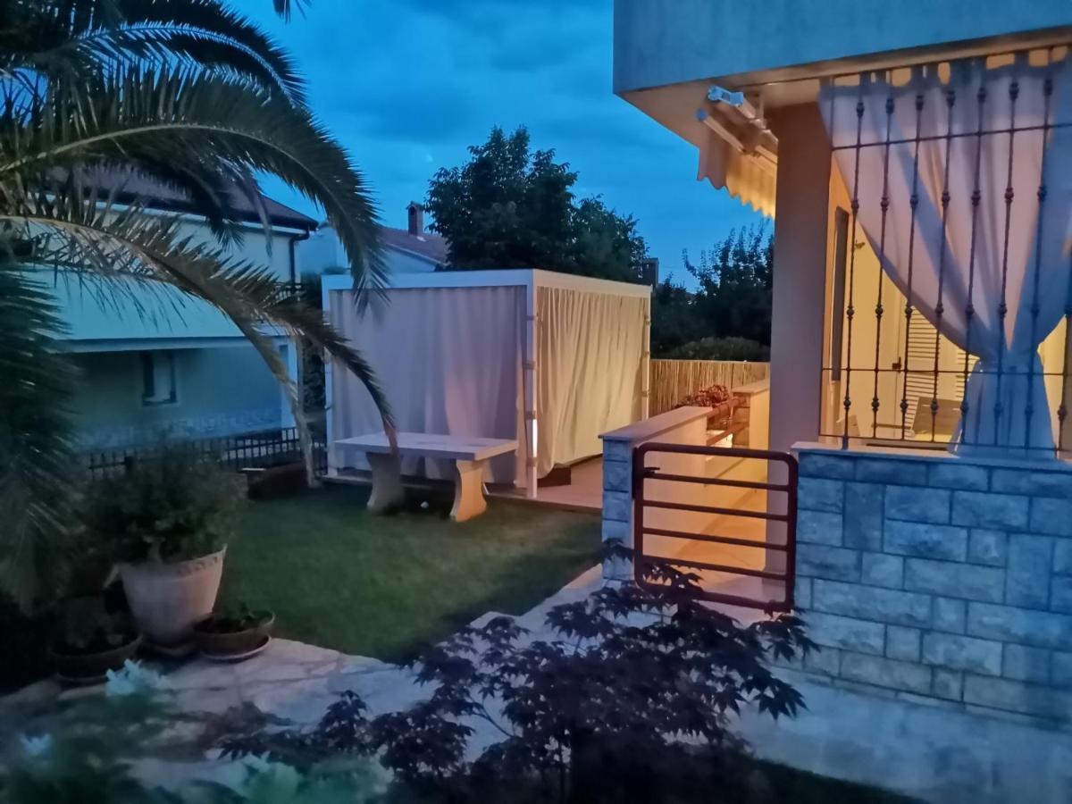 Apartman Hola Novigrad Istria Exteriér fotografie