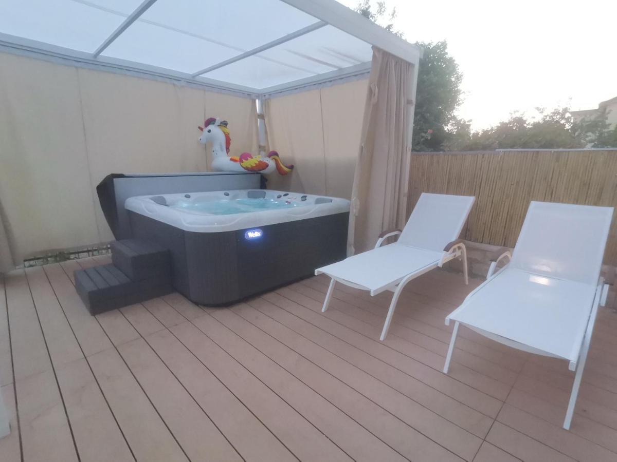 Apartman Hola Novigrad Istria Exteriér fotografie