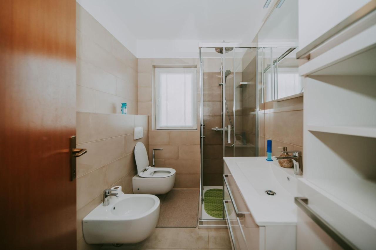 Apartman Hola Novigrad Istria Exteriér fotografie