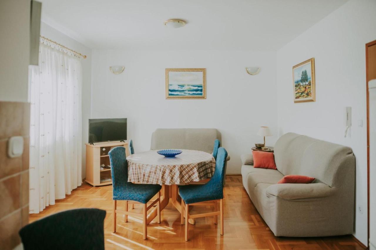 Apartman Hola Novigrad Istria Exteriér fotografie